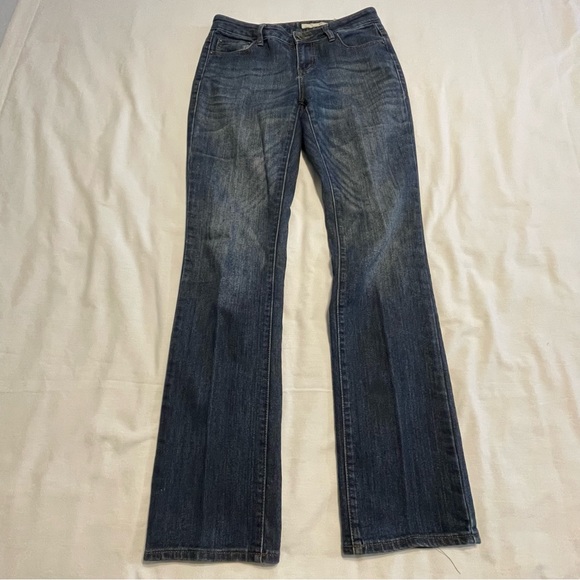 DKNY Jeans medium wash SZ. 4 - Picture 2 of 9